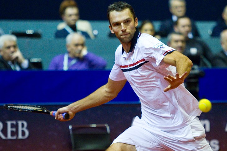 Karlović prohujao pored Mayera