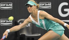 Dementijeva u četvrtfinalu, Jurak out u paru