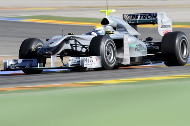 Nico Rosberg prvi u kišnom Jerezu