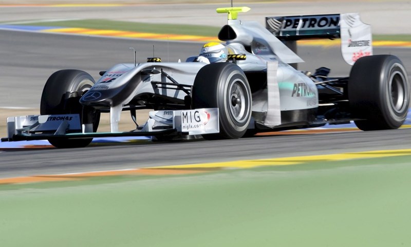 Nico Rosberg prvi u kišnom Jerezu