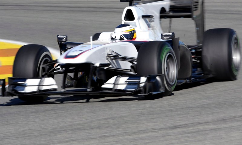 Kobayashi na vrhu, Buemi blizu