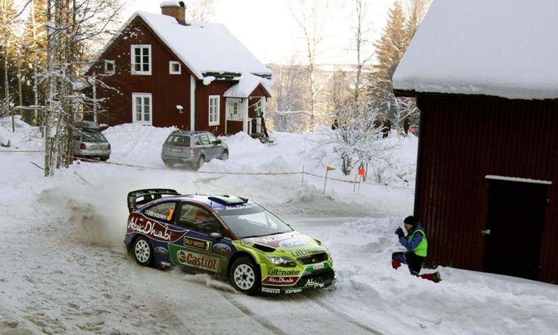Mikko vodi, Kimi i Marcus van igre