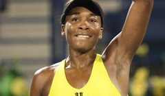 Venus glatko, Dementijeva nikako