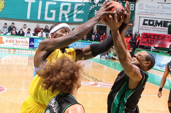 Maccabi prema prvom ovosezonskom trofeju