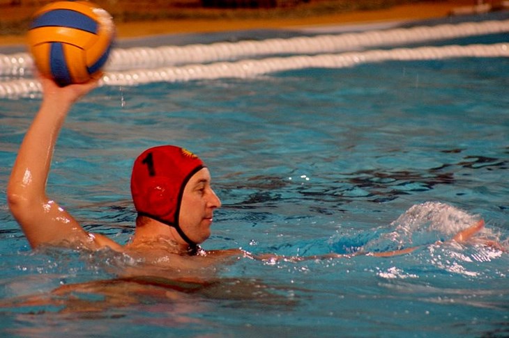 Pobjeda Primorca, vratar Kačić strijelac