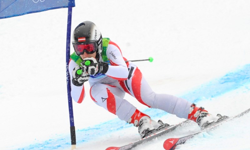 Görgl vodi, Vonn out, naše loše