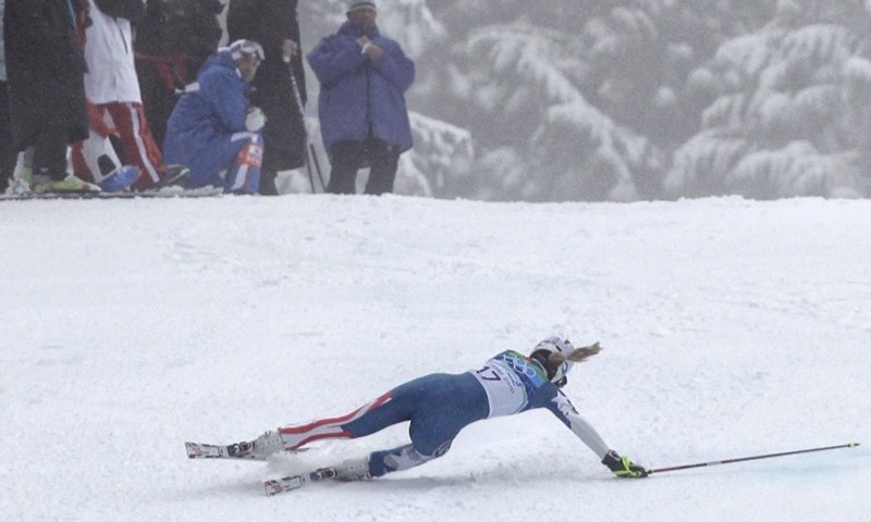 Vonn slomila prst, nastup neupitan