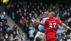 Liverpoolov branič slomio kost u stopalu