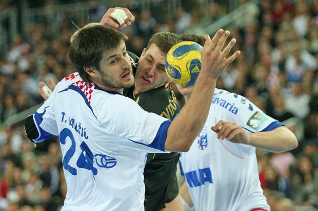 Iskusni Rus pojačao Motor, nova imena i u St. Peterburgu i Metalurgu