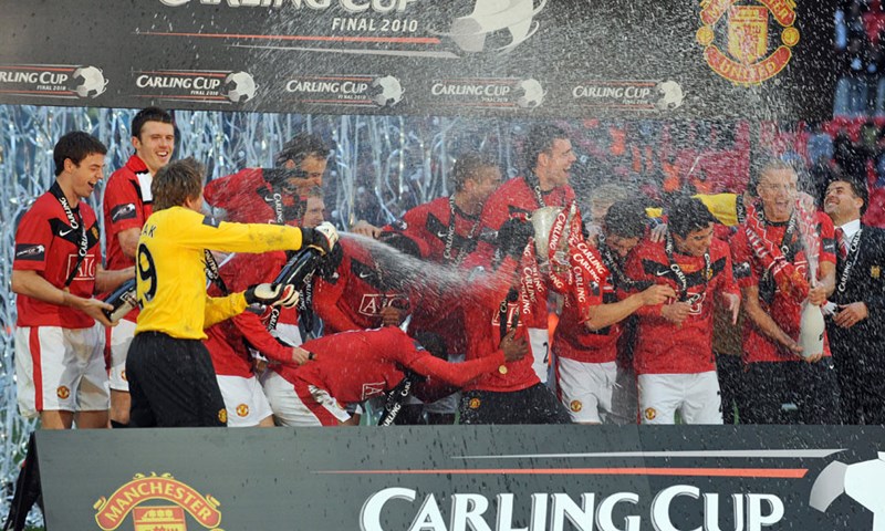 Video: Rooney i Owen za prvi trofej sezone