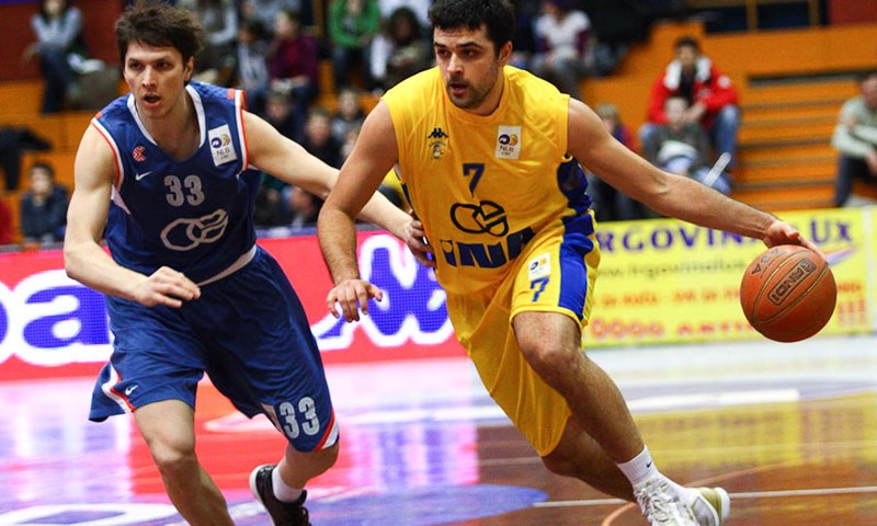 Cibona sve usamljenija