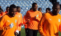 Troussier pred vratima Obale Bjelokosti