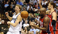 Dallasu 13. pobjeda, Bostonove muke