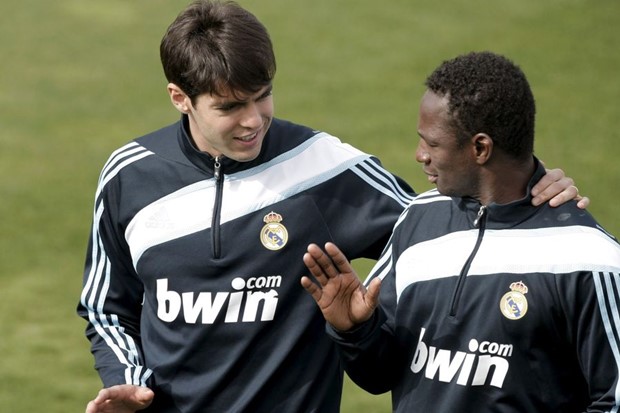 Kaka u utrci s vremenom za El Clasico