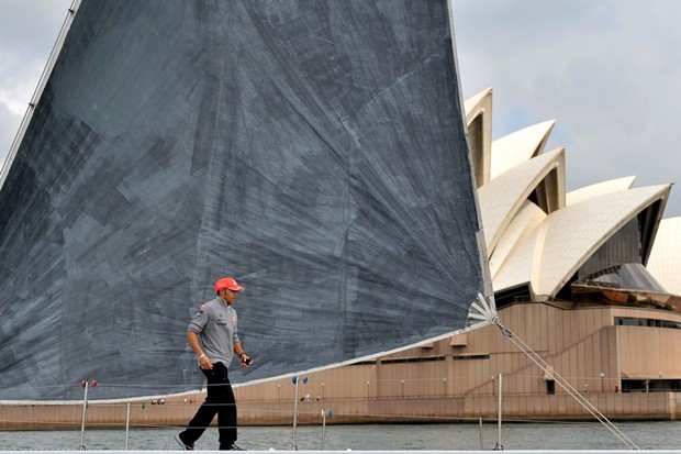 Hamilton: "Mark možda misli na mirovinu"