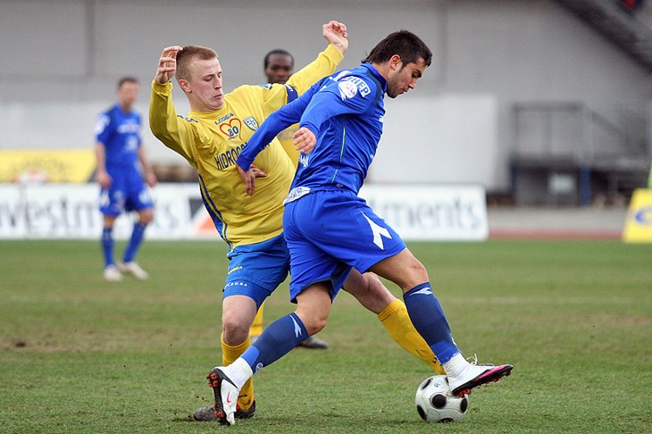 Dinamo na bedem, Hajduk na svoje probleme