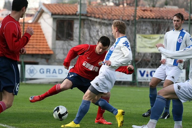 Jakoliš ispao iz planova Rijeke, novi razgovori s Kneževićem i Bjelanovićem