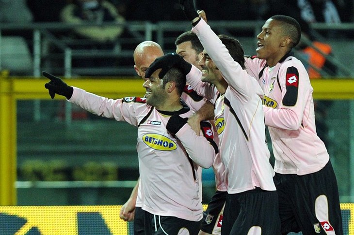 Solo predstava Miccolija