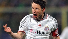 Van Bommel: "Rooney je odličan igrač"