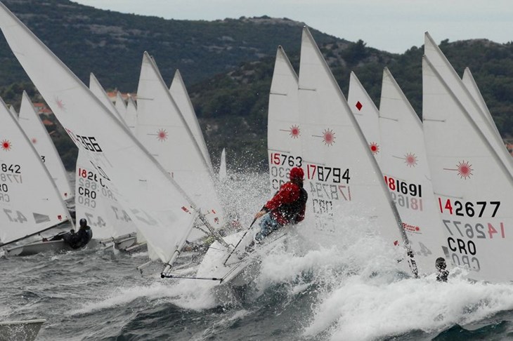 Radni praznici za mlade jedriličare