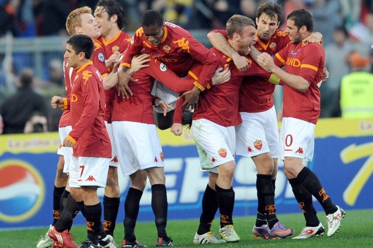 Roma na pole positionu za vrh