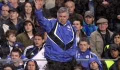 Ancelotti: "Rooney nedostaje Unitedu"