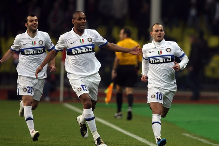 Sneijder: "Službeno u četiri najbolje"