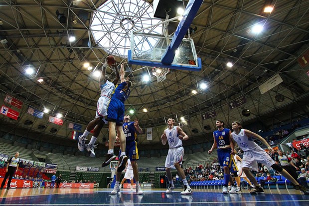 Cibona slomila blijede Mrave