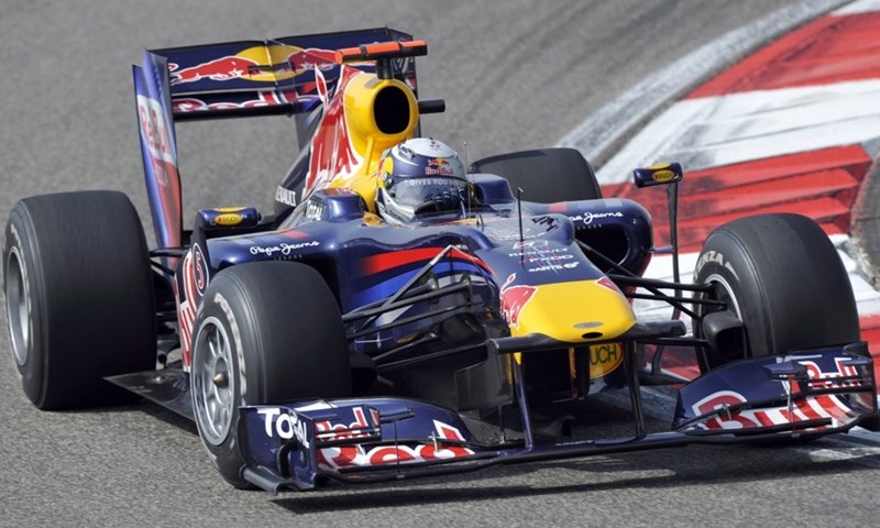 Red Bull dominantan