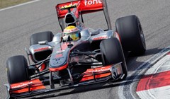 Vettel i Hamilton zaradili ukore