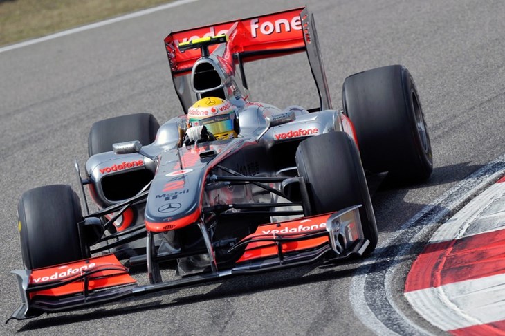 Vettel i Hamilton zaradili ukore