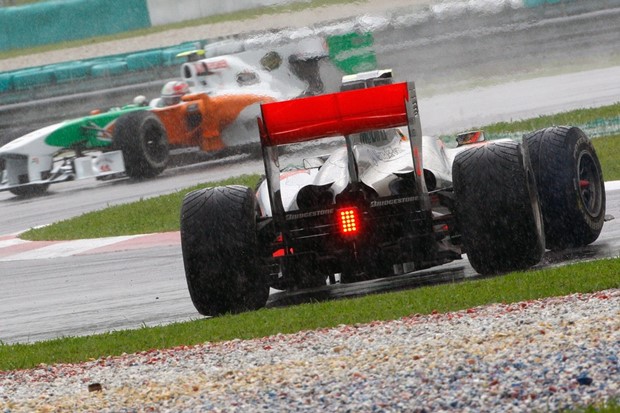 Hamilton: "Suci rade fantastičan posao"