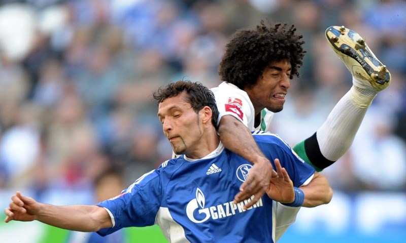 Schalke lovi Bayern i gura Herthu u ponor