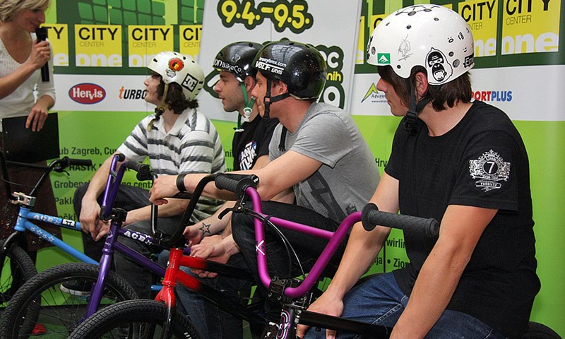 BMX freestyleri u City Centeru one
