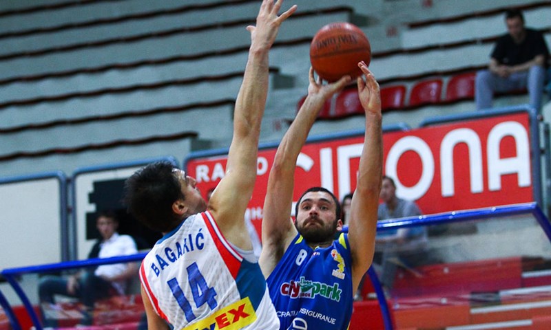 Bagarić opet dobar u sedmoj pobjedi