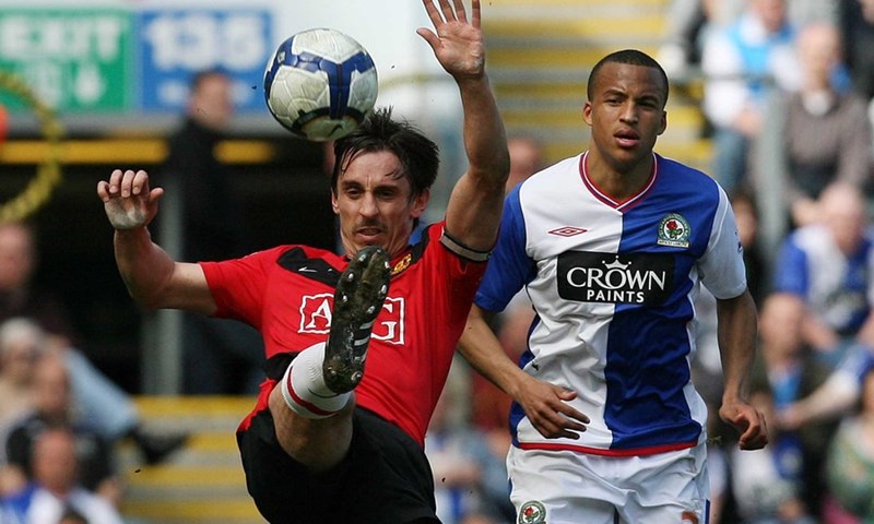 Neville još godinu dana na Old Traffordu