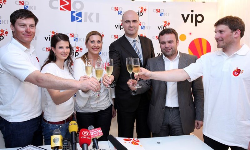Ivici Kosteliću zemljište na Mjesecu