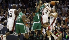 Brown: "Razbili su nam stražnjicu"