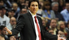 Bullsi dali otkaz Del Negru