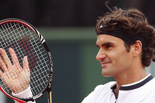 Federer ponovo posrnuo