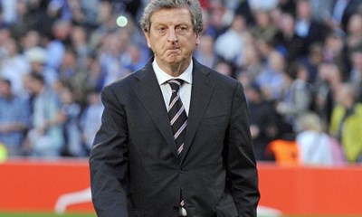 Hodgson traži odgodu finala