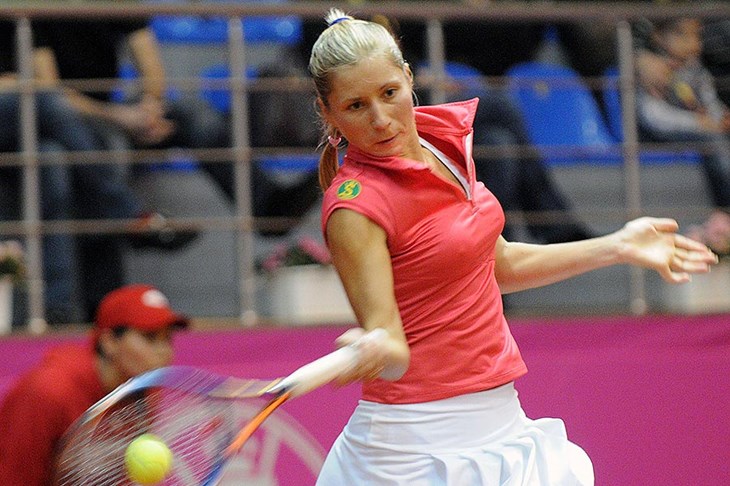 Tena Lukas bez četvrtfinala u Bolu, Bondarenko ipak prejaka