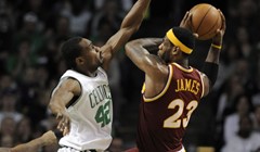 Video: LeBron ostaje na čekanju!