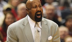 Hawksi traže novog trenera