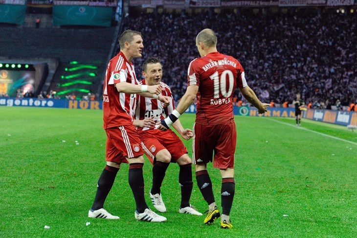 Video: Olić golom slavi dvostruku krunu!