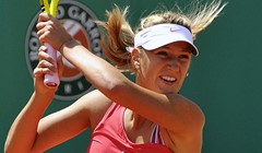 Venus mirna, ispala Azarenka