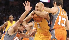 Video: Sunsi prate Lakerse