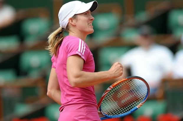 Emotivna Henin, Šarapova niže pobjede