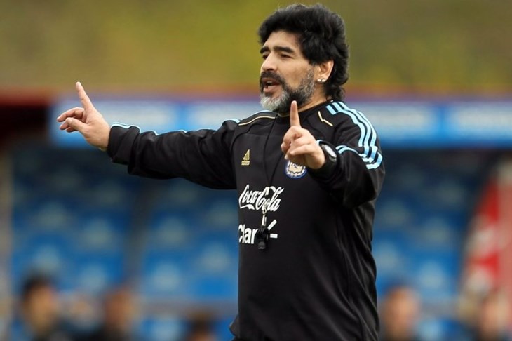 Maradona bi plesao gol