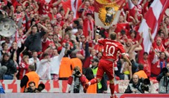 Robben: "V. d. Vaart biciklom u Bayern"